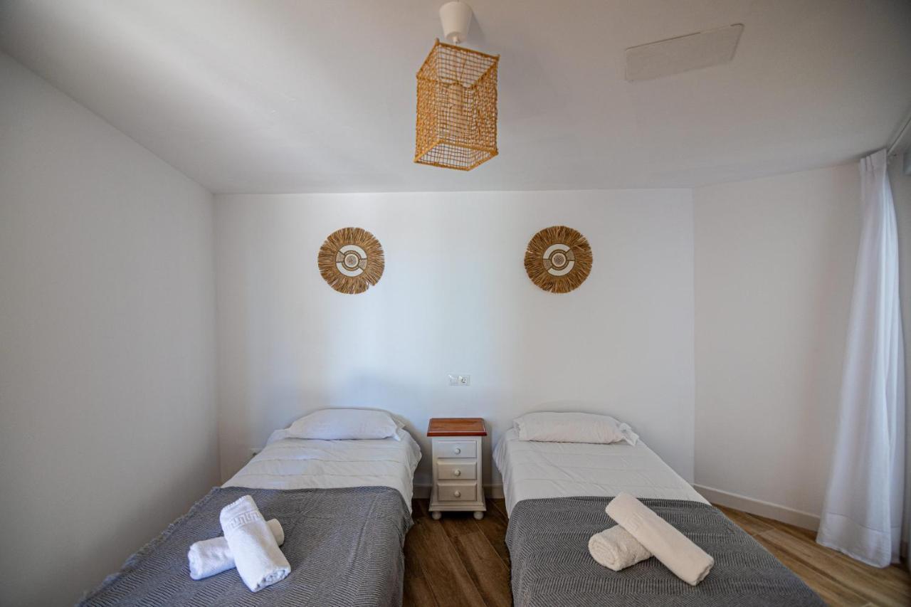 Sunstay Portview Marina Flat II เบนัลมาเดนา ภายนอก รูปภาพ
